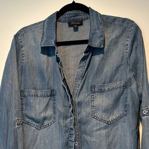 Thalia denim shirt size L like new. Never used.